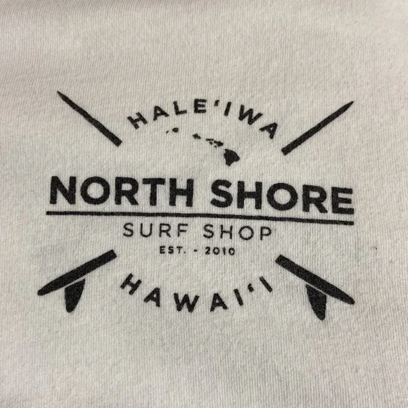Men’s Hale’iwa North Shore Surf Shop white t-shirt with black design. No size. - Picture 7 of 11